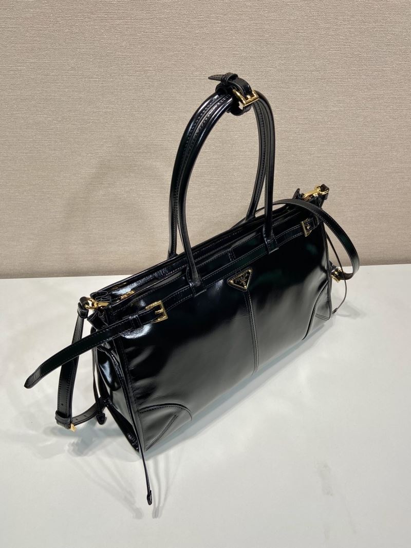 Pra*a top handle bags